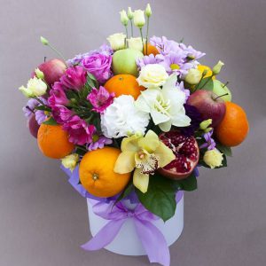 Коробки с цветами и фруктами/овощами