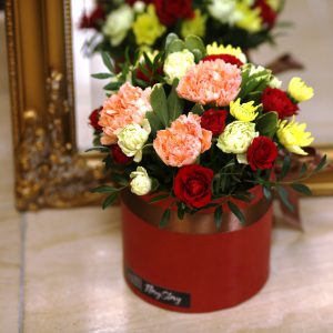 цветочный цилиндр цветы в коробке брест